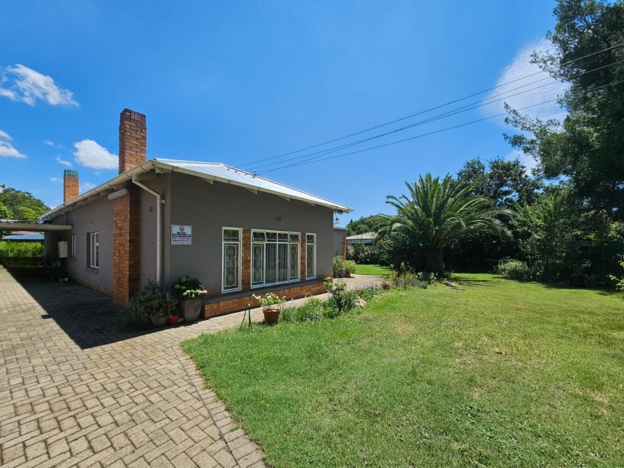 3 Bedroom Property for Sale in Park West Free State